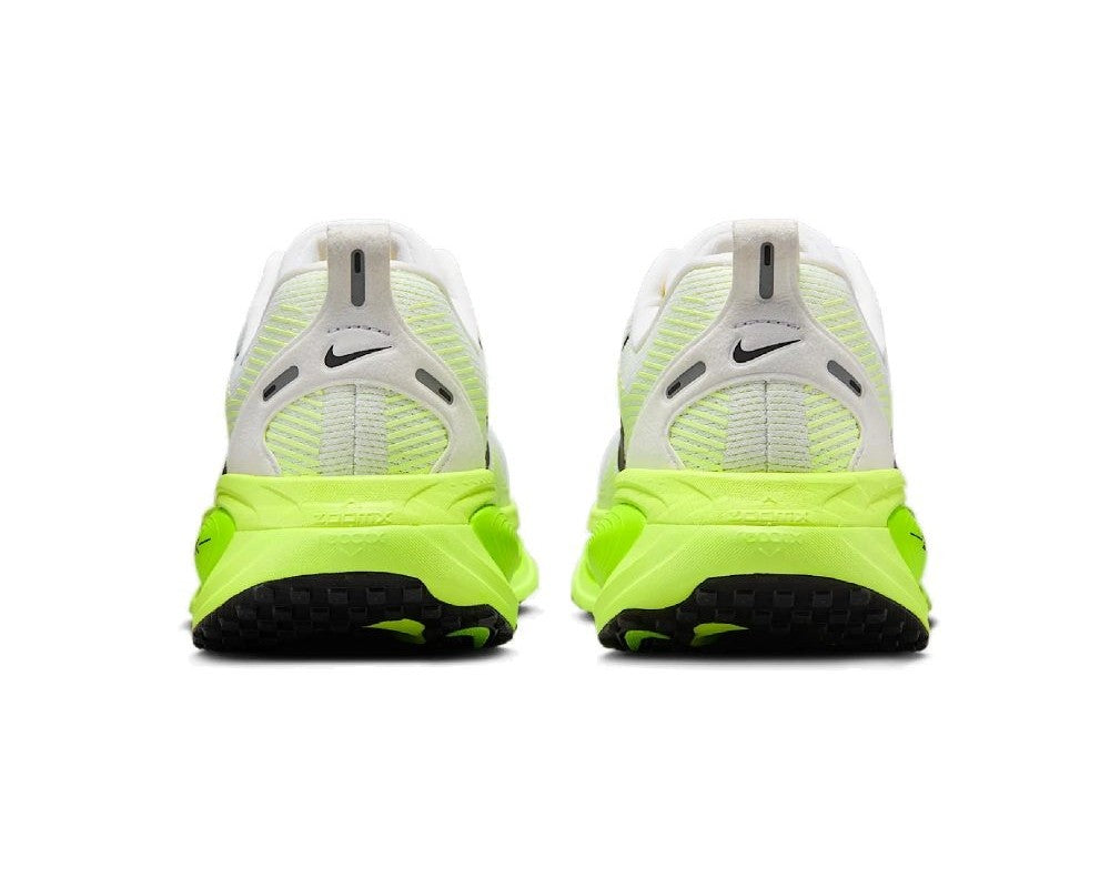 Nike Vomero 18