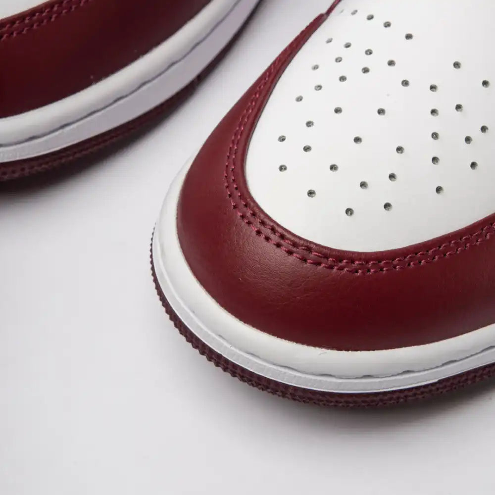 Air Jordan 1 Low Cherrywood Red