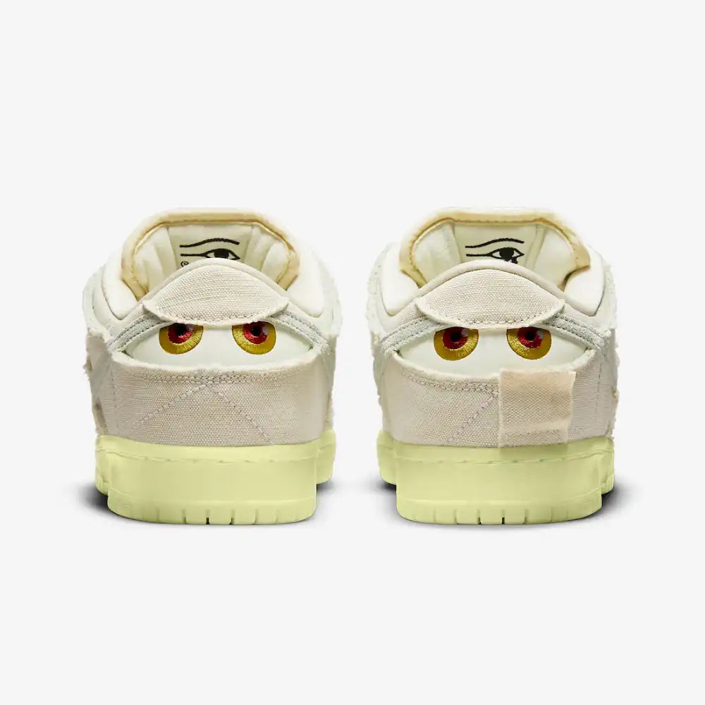 Nike SB Dunk Low Mummy