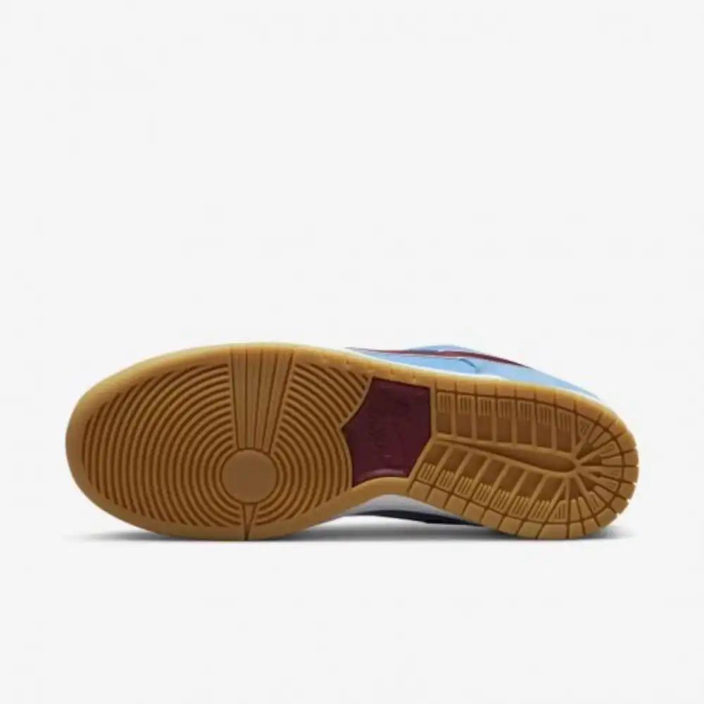 Nike SB Dunk Low PRM Phillies