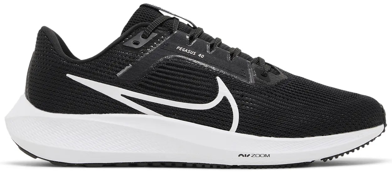 Air Zoom Pegasus 40 'Black White'