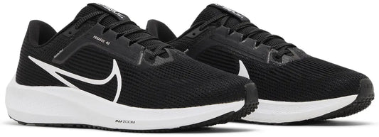 Air Zoom Pegasus 40 'Black White'