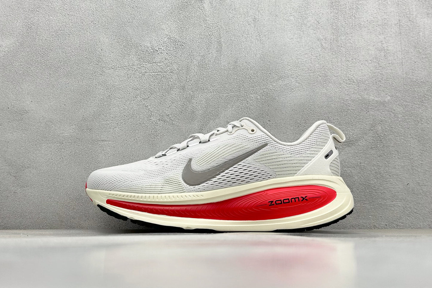 Nike Vomero 18