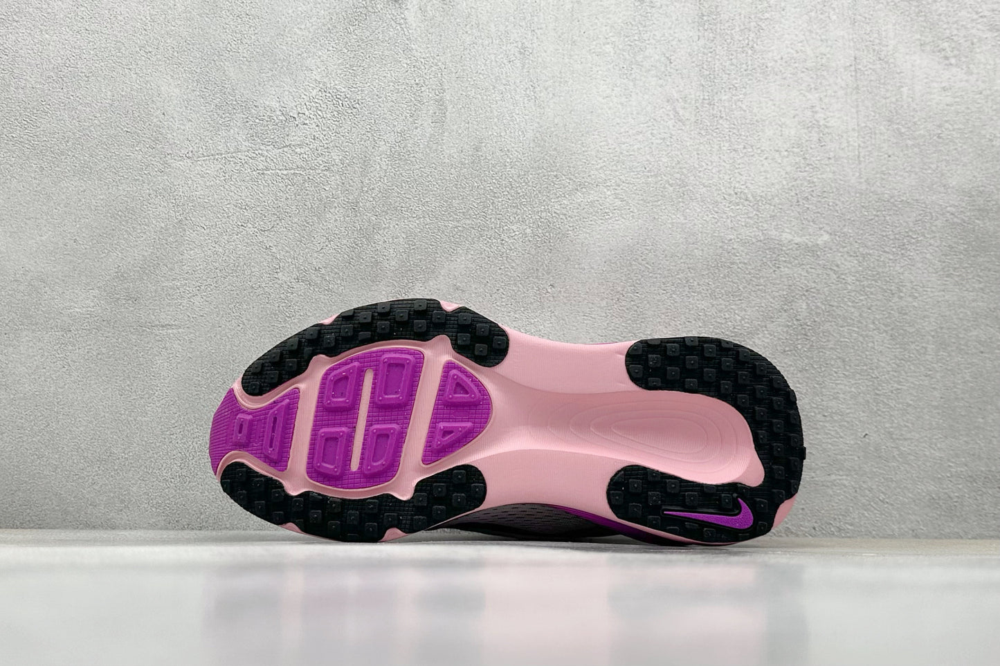 Nike Vomero 18
