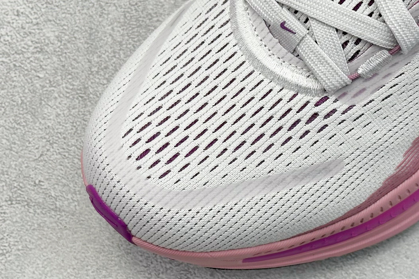 Nike Vomero 18