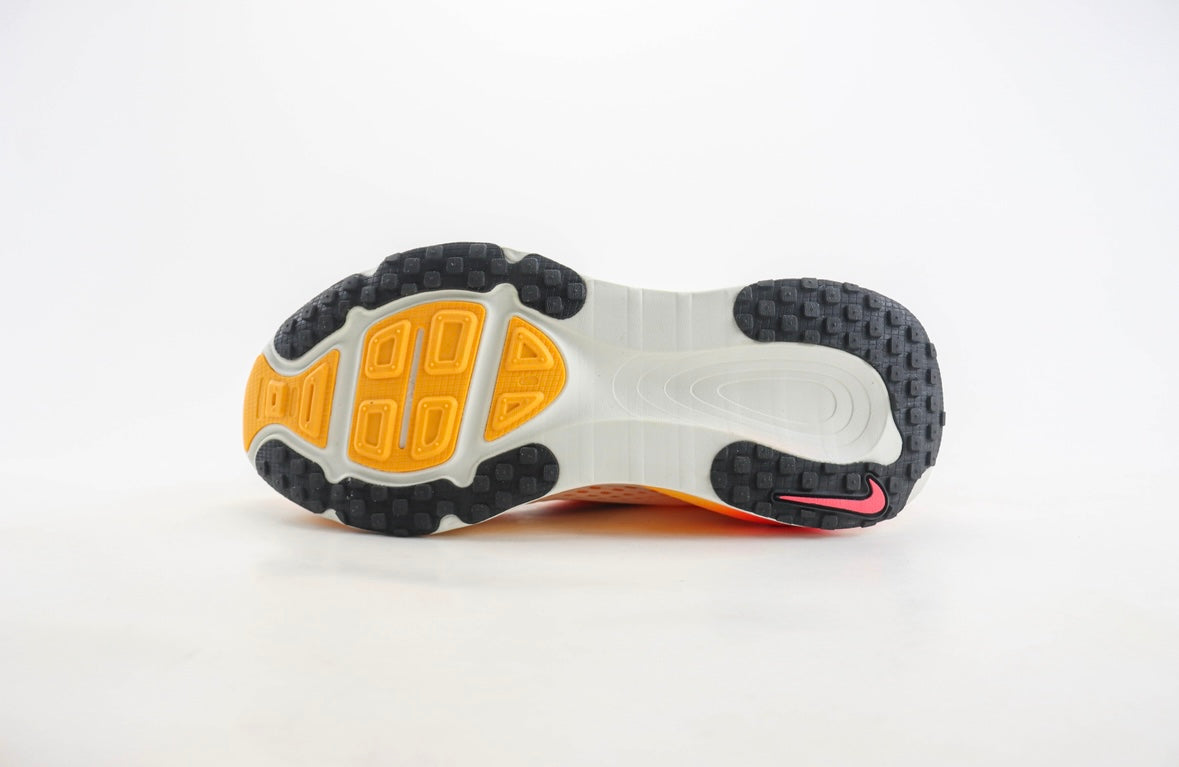 Nike Vomero 18