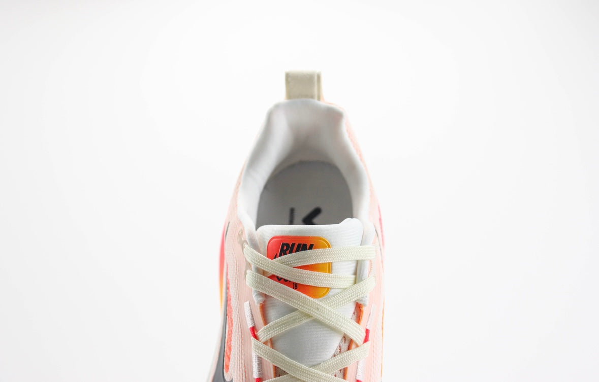 Nike Vomero 18