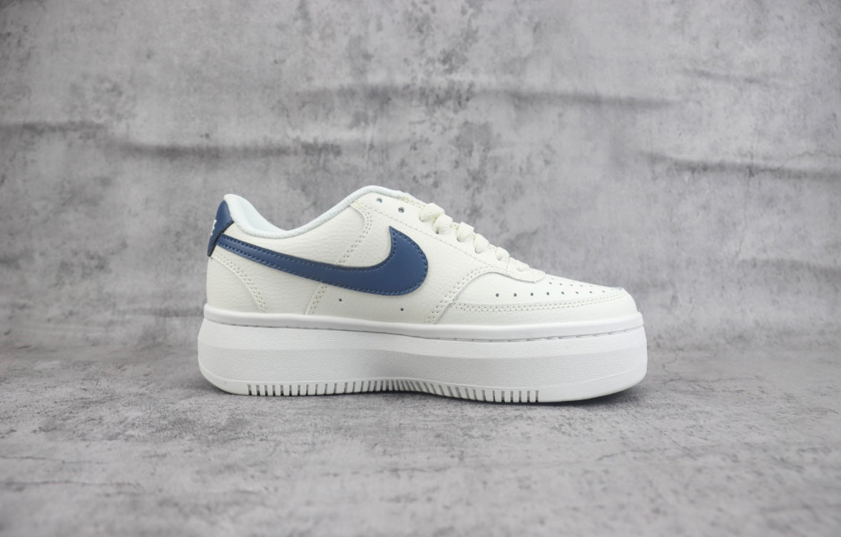 Nike Court Vision Alta