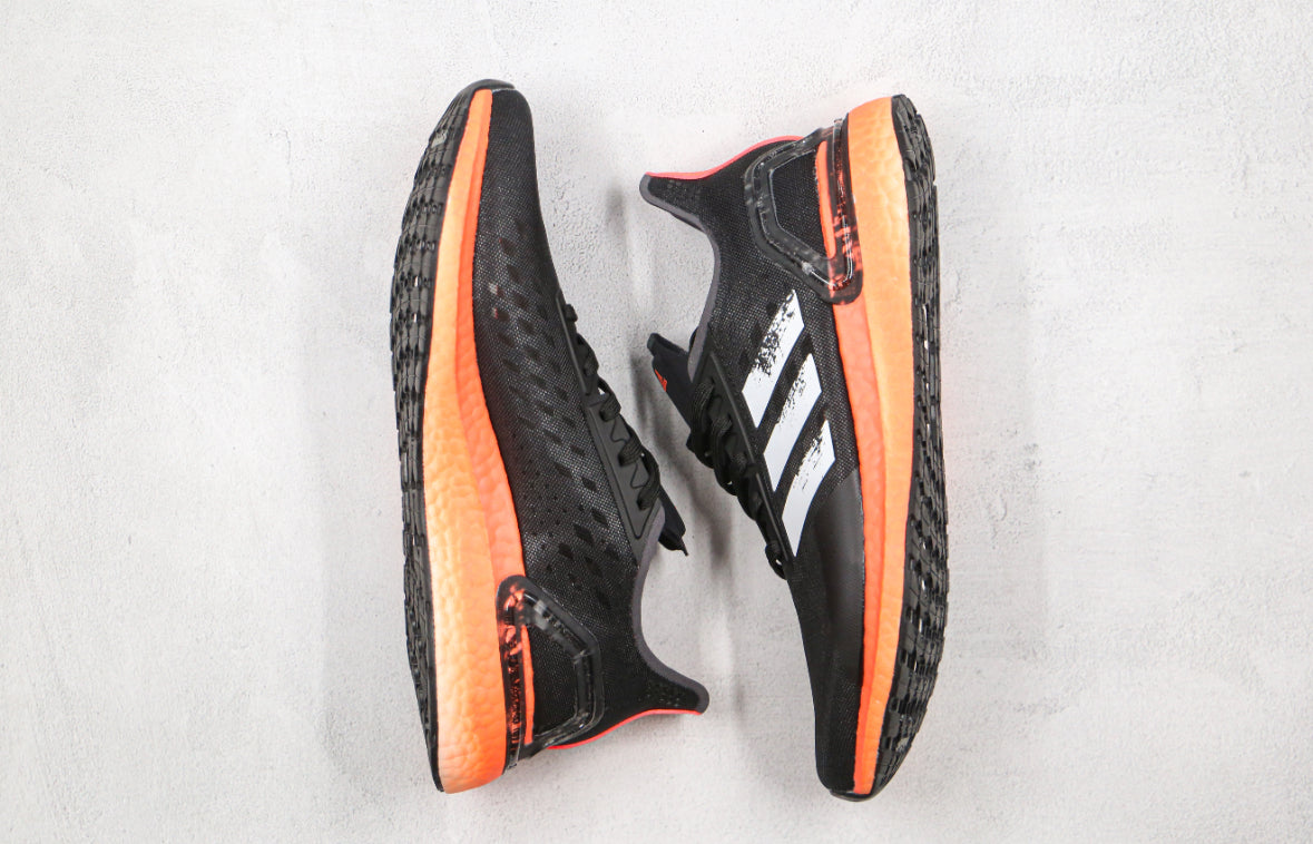Adidas Ultraboost PB
