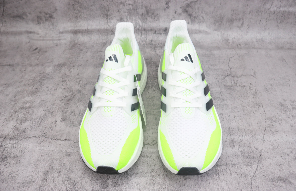 Adidas Ultraboost Light white/green