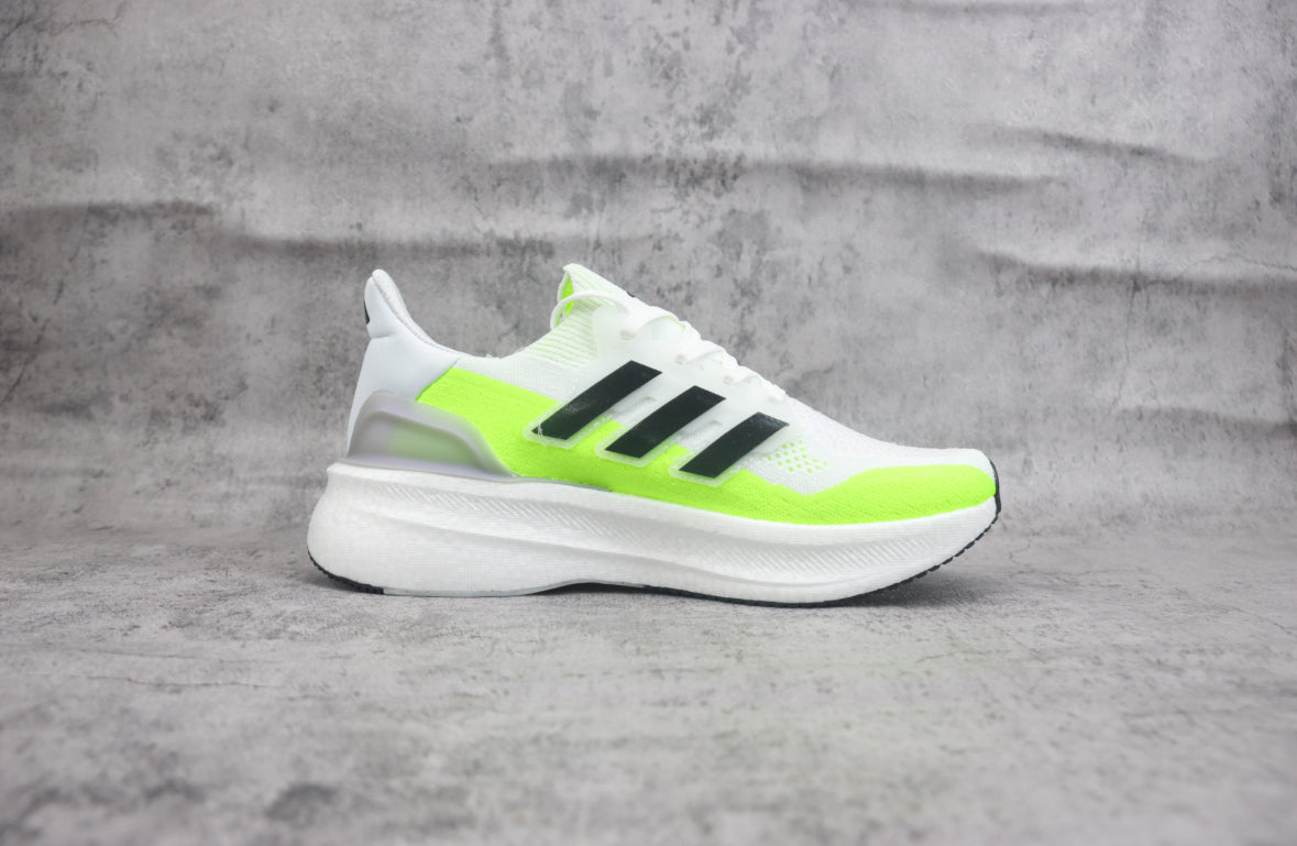 Adidas Ultraboost Light white/green