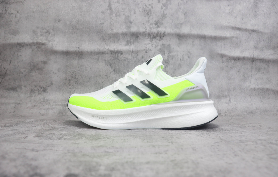 Adidas Ultraboost Light white/green
