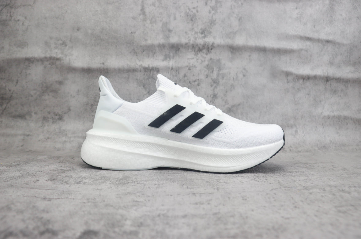 Adidas Ultraboost Light White/silver