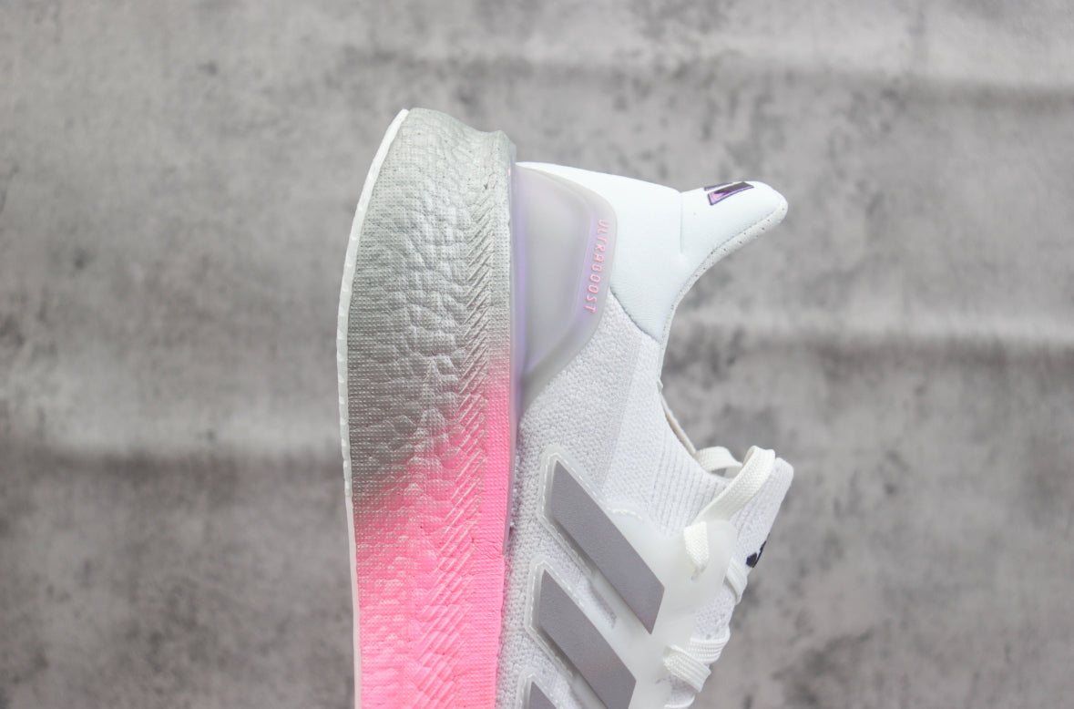 Adidas Ultraboost Light White/silver/pink/yellow