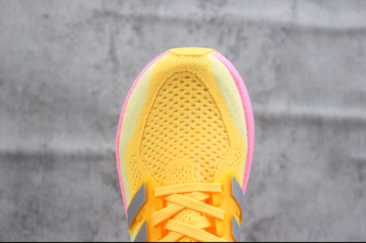 Adidas Ultraboost Light Yellow/Pink
