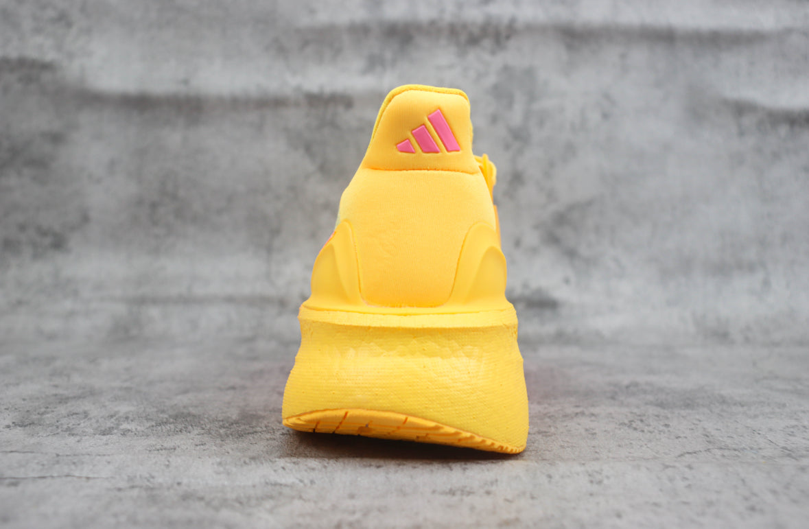 Adidas Ultraboost Light Yellow/Pink
