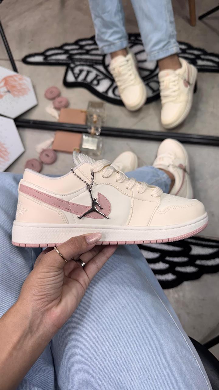Jordan Low flamingo