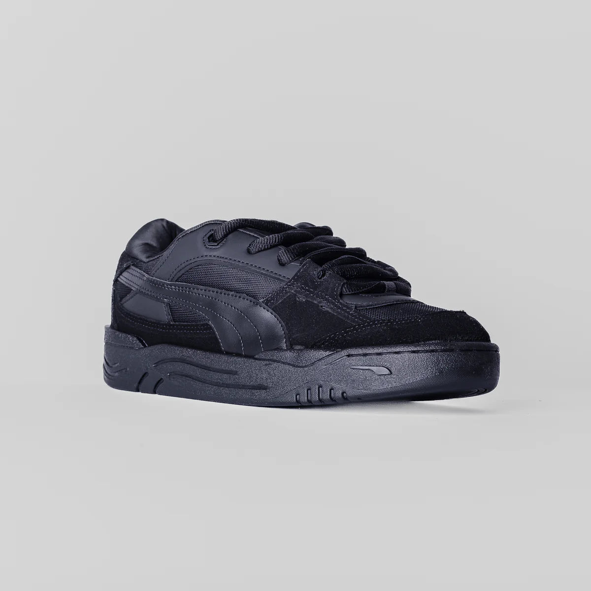 PUMA 180 ALL BLACK