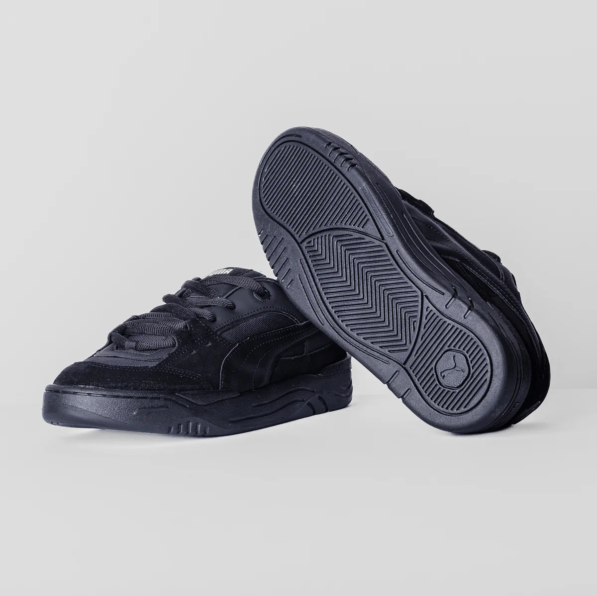 PUMA 180 ALL BLACK