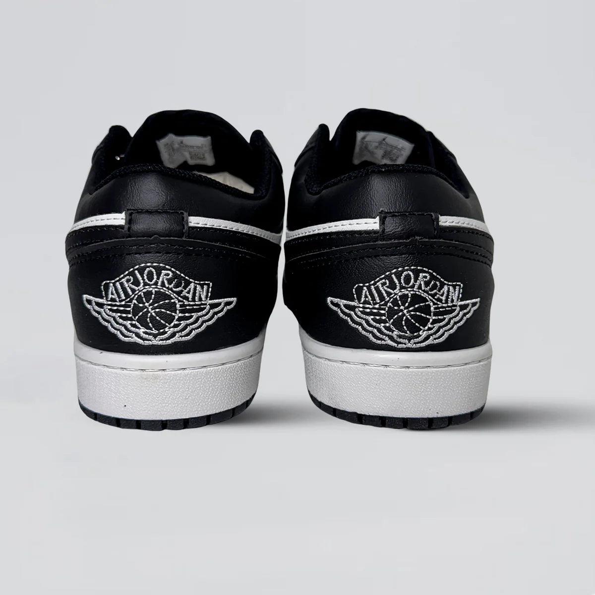 Nike Jordan Preto e branco