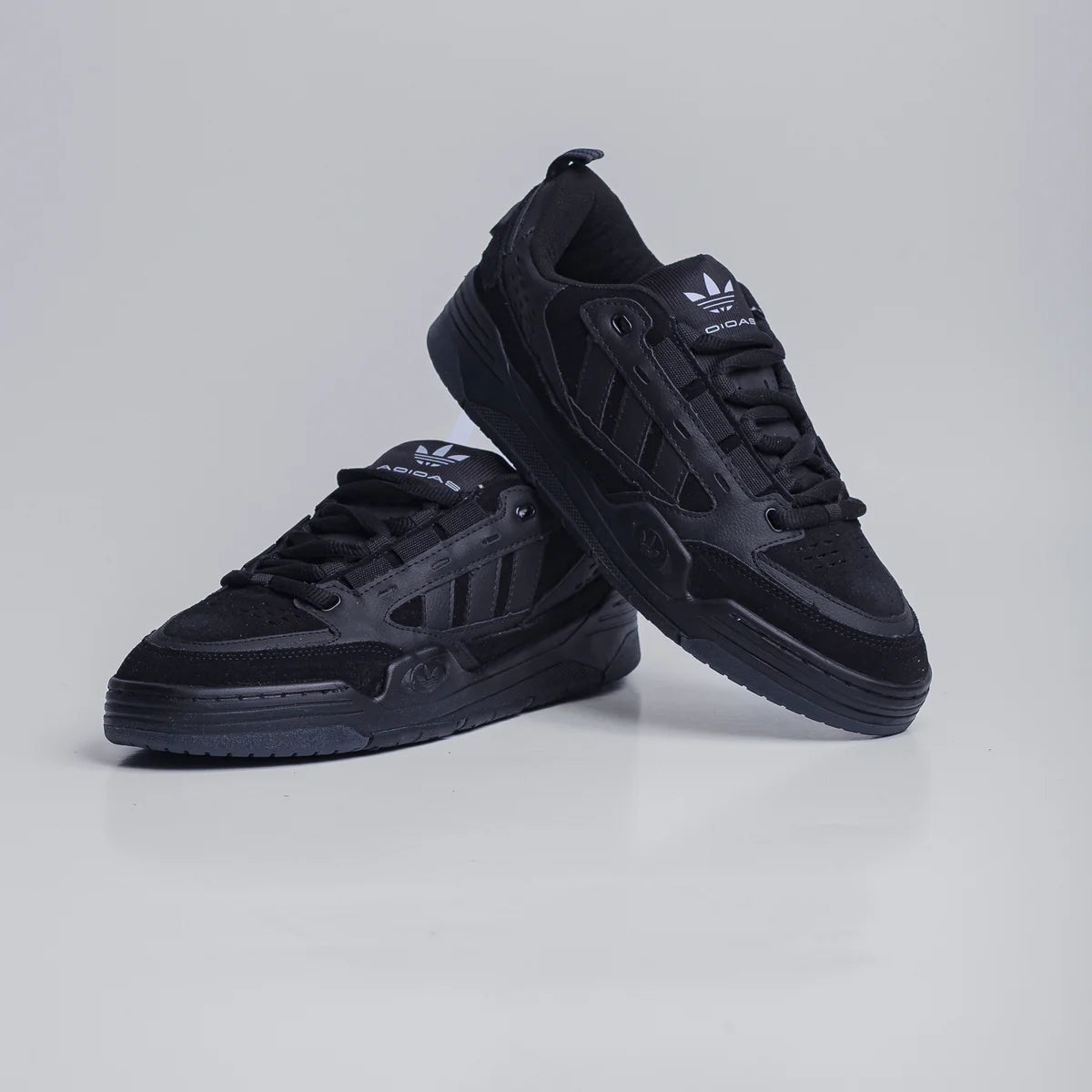 ADI2000 ALL BLACK
