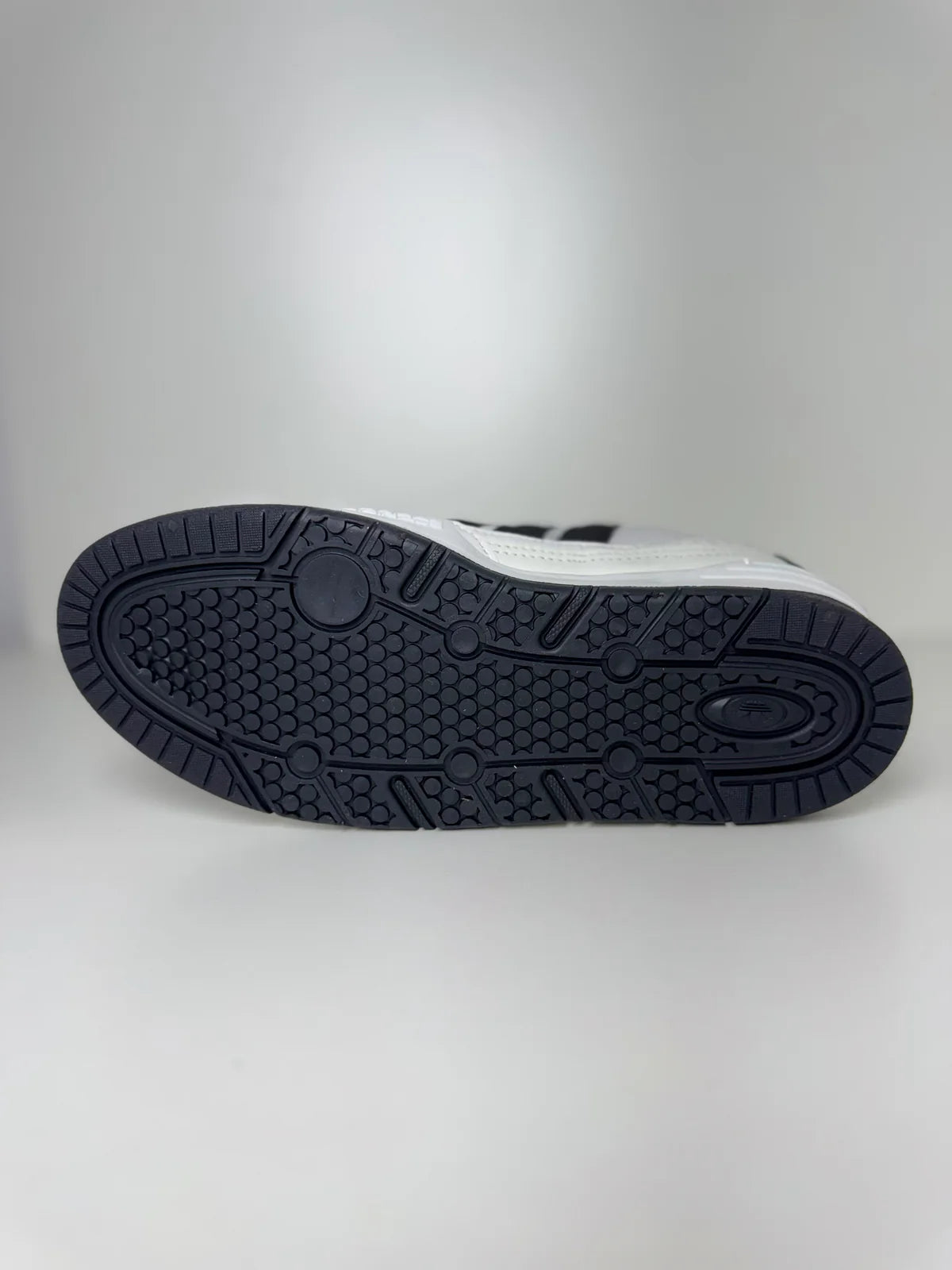 ADI2000 Cromo/Preto/Branco