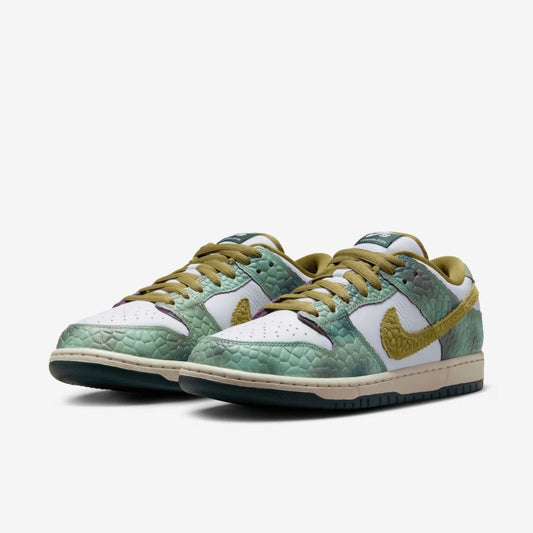 Alexis Sablone x Nike SB Dunk Low Pro White and Pacific Moss