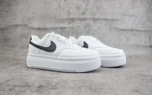 Nike Court Vision Alta