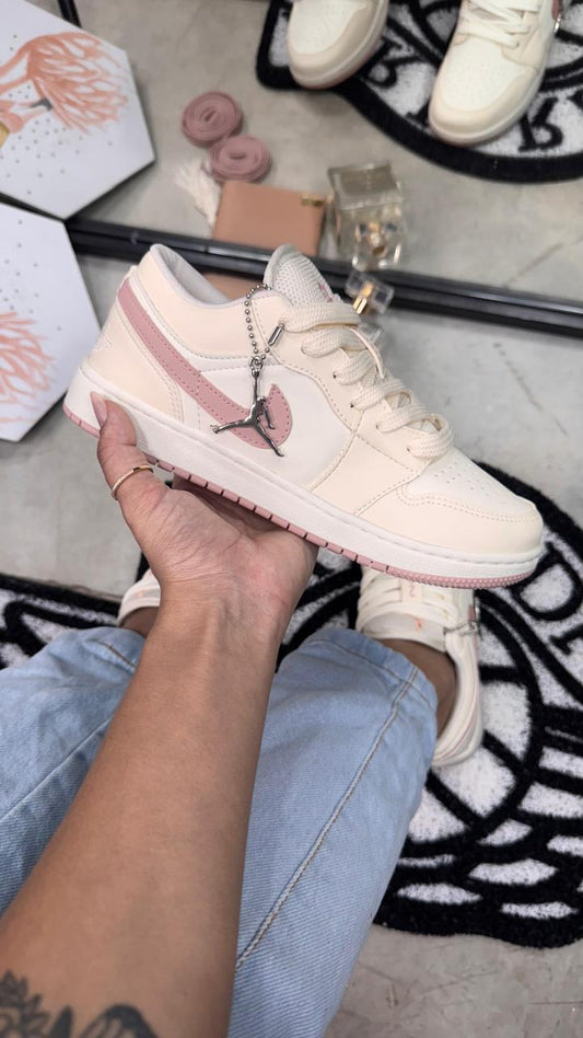 Jordan Low flamingo